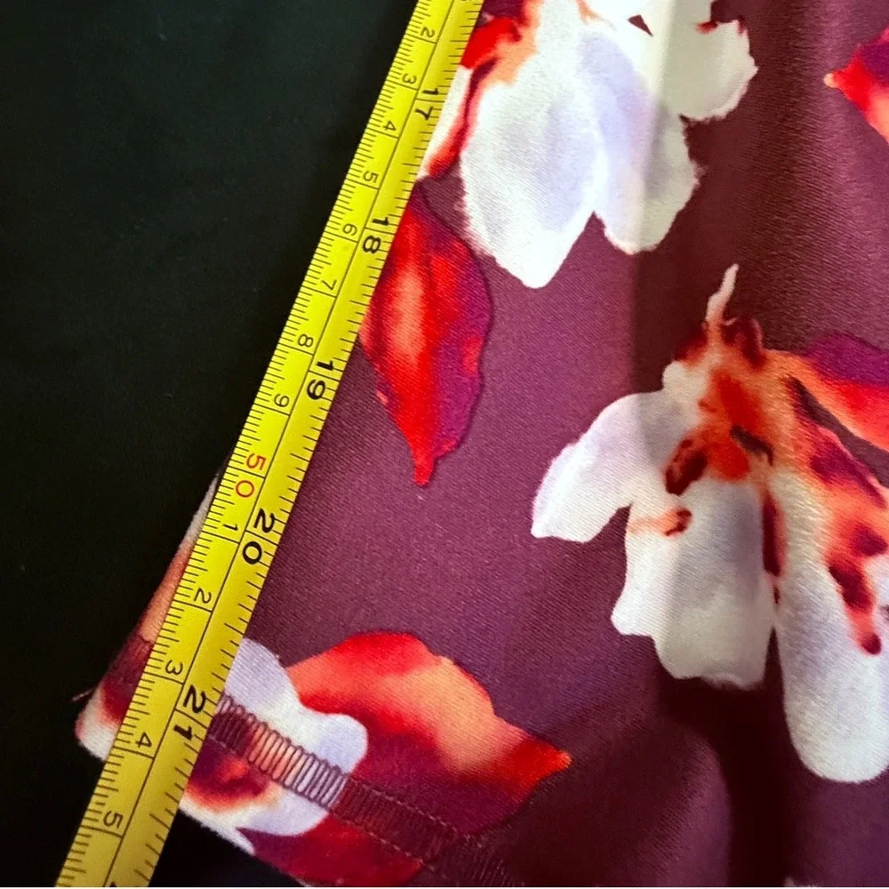 Tek Gear and Balance Collection Womens Crop Leggings Bundle Purple Floral Size L